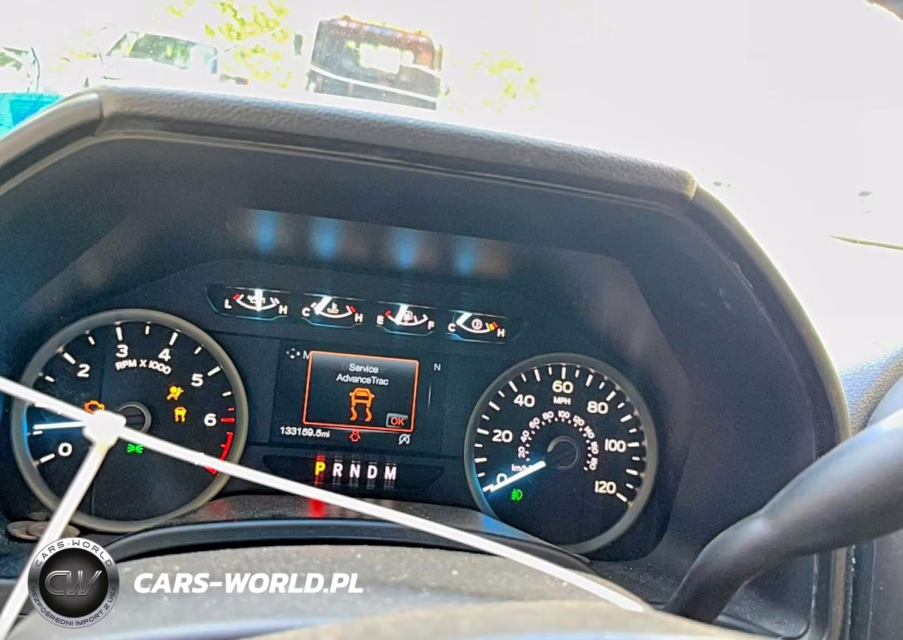 2018 Ford F150 Super Cab VIN:1FTFX1E56JKC75720 - 9