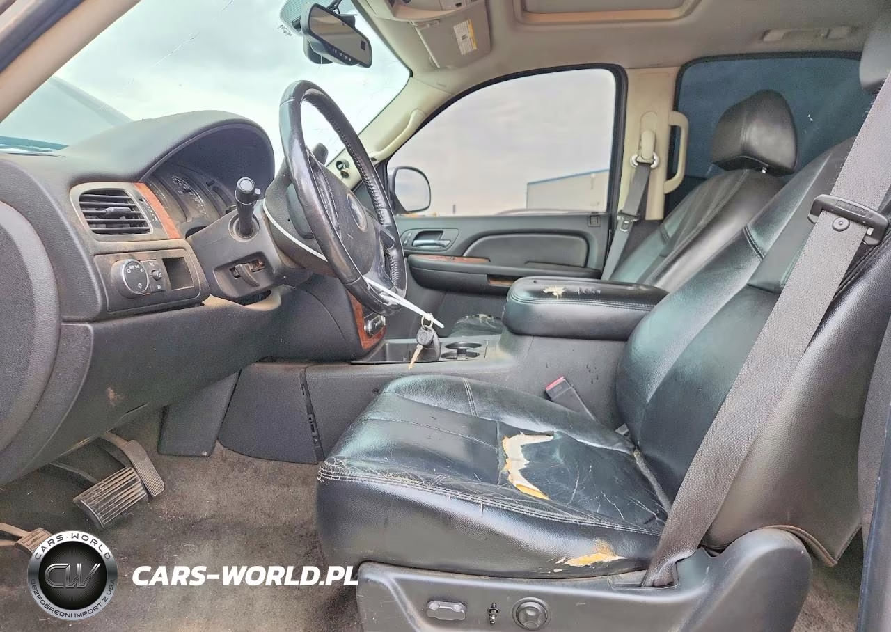 2007 Chevrolet Tahoe C1500 VIN:1GNFC13J77R376994 - 7