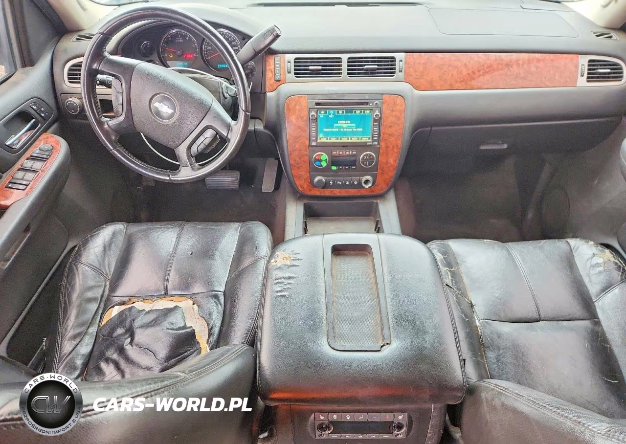 2007 Chevrolet Tahoe C1500 VIN:1GNFC13J77R376994 - 8
