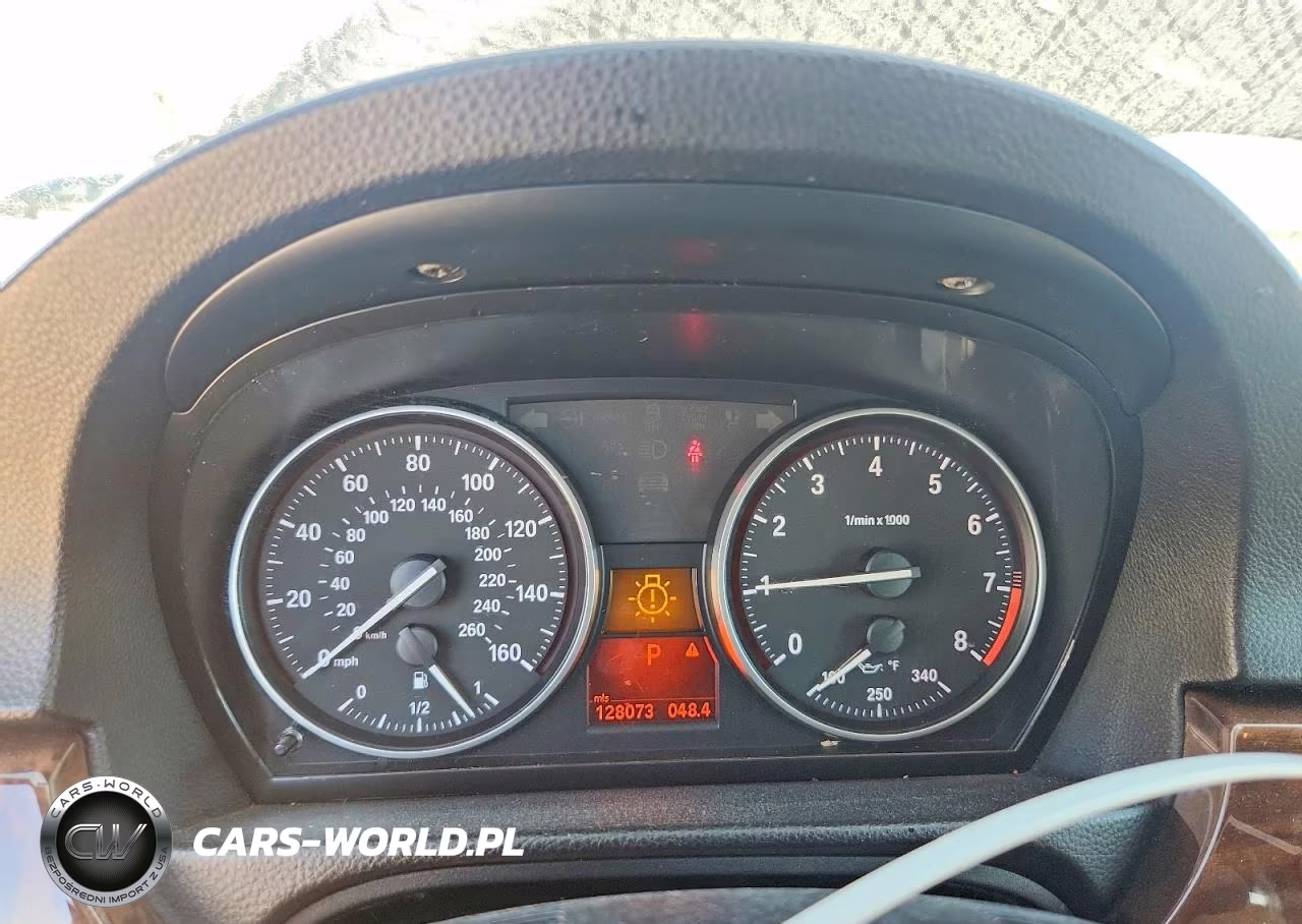 2013 BMW 328 I VIN:WBADW3C53DJ527522 - 9