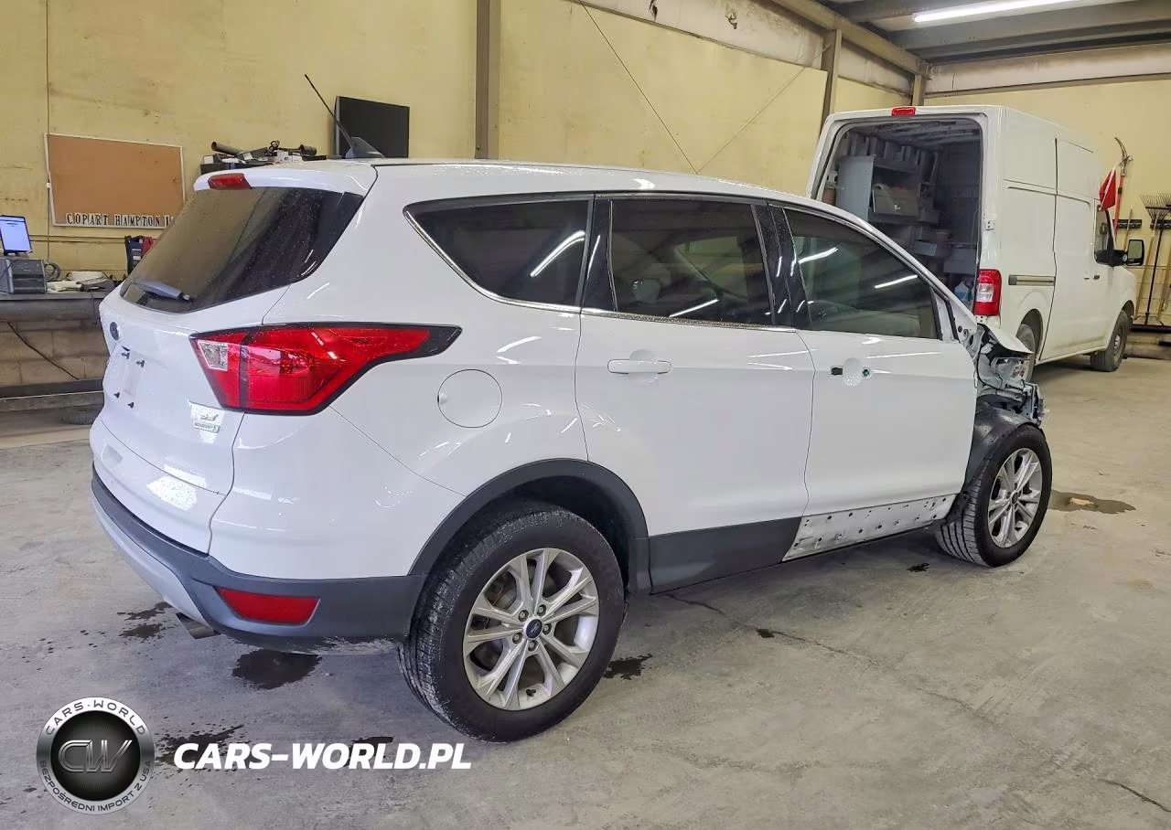2019 Ford Escape Se VIN:1FMCU0GD0KUA01442 - 3