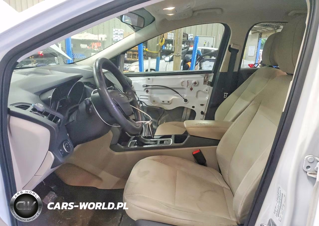 2019 Ford Escape Se VIN:1FMCU0GD0KUA01442 - 7