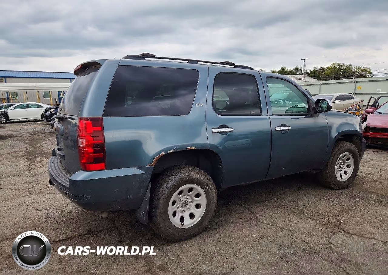 2010 Chevrolet Tahoe K1500 Ls VIN:1GNUKAE0XAR257262 - 3