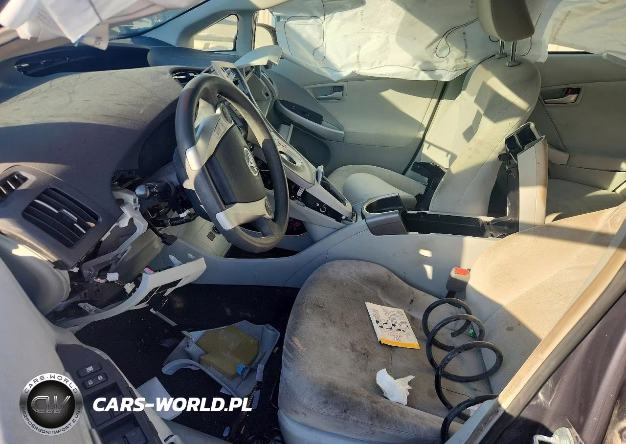 2014 Toyota Prius Three VIN:JTDKN3DU5E1746969 - 7