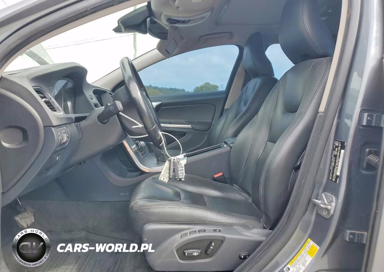 2017 Volvo S60 VIN:YV126MFL8H2422527 - 7