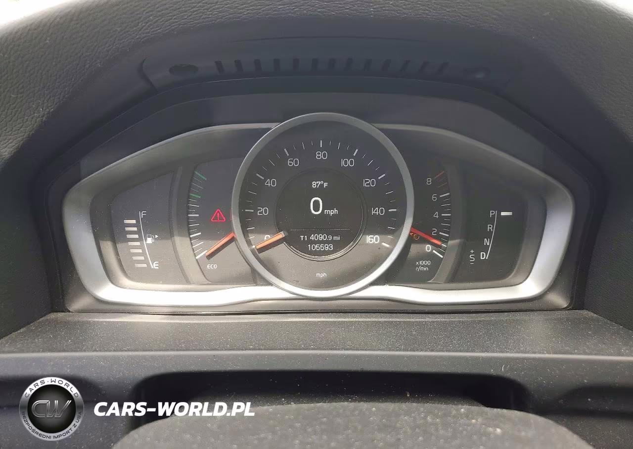 2017 Volvo S60 VIN:YV126MFL8H2422527 - 9
