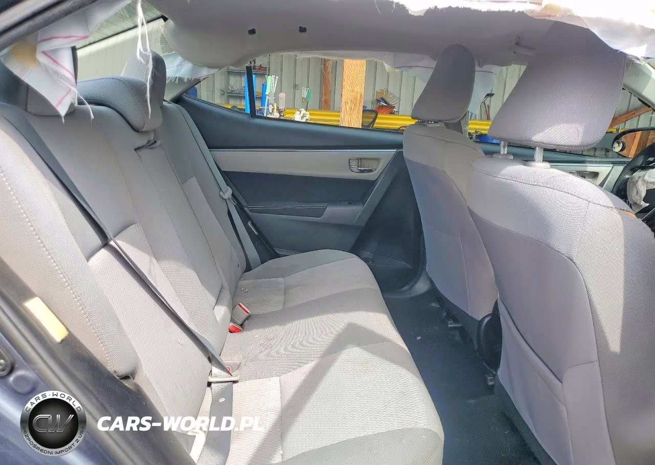 2015 Toyota Corolla Le VIN:5YFBURHE8FP203671 - 10