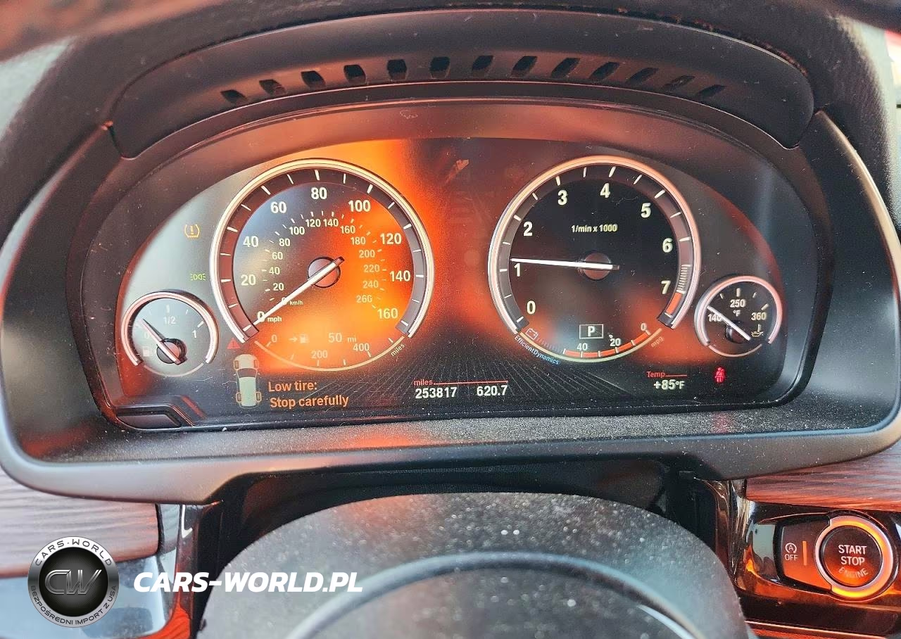 2016 BMW X5 xDrive35I VIN:5UXKR0C51G0U08456 - 9