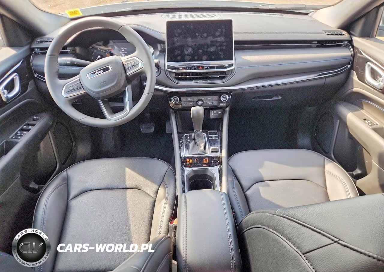 2026 Jeep Compass Limited VIN:3C4NJDCN6TT194736 - 8