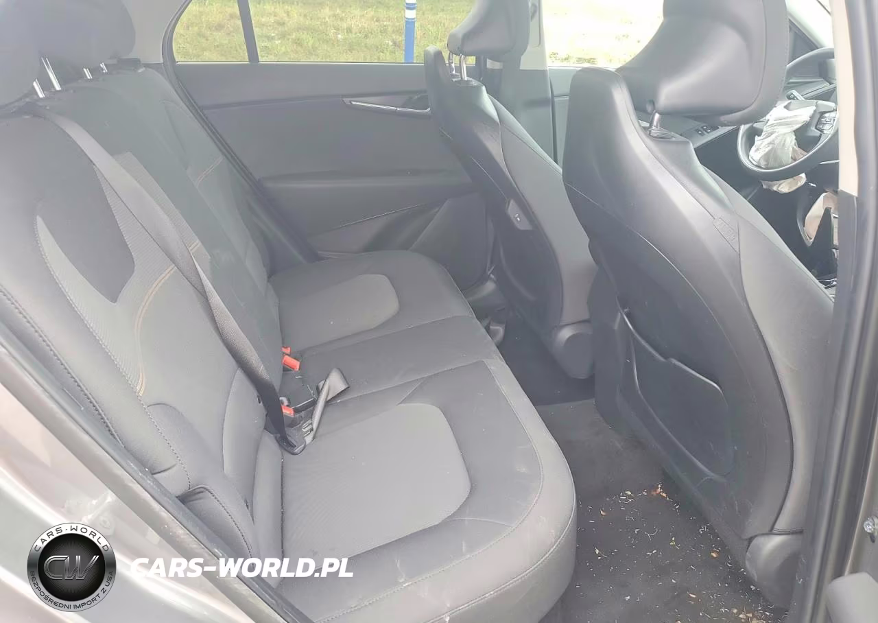 2026 Kia Niro Lx VIN:KNDCP3LE5T5322691 - 10