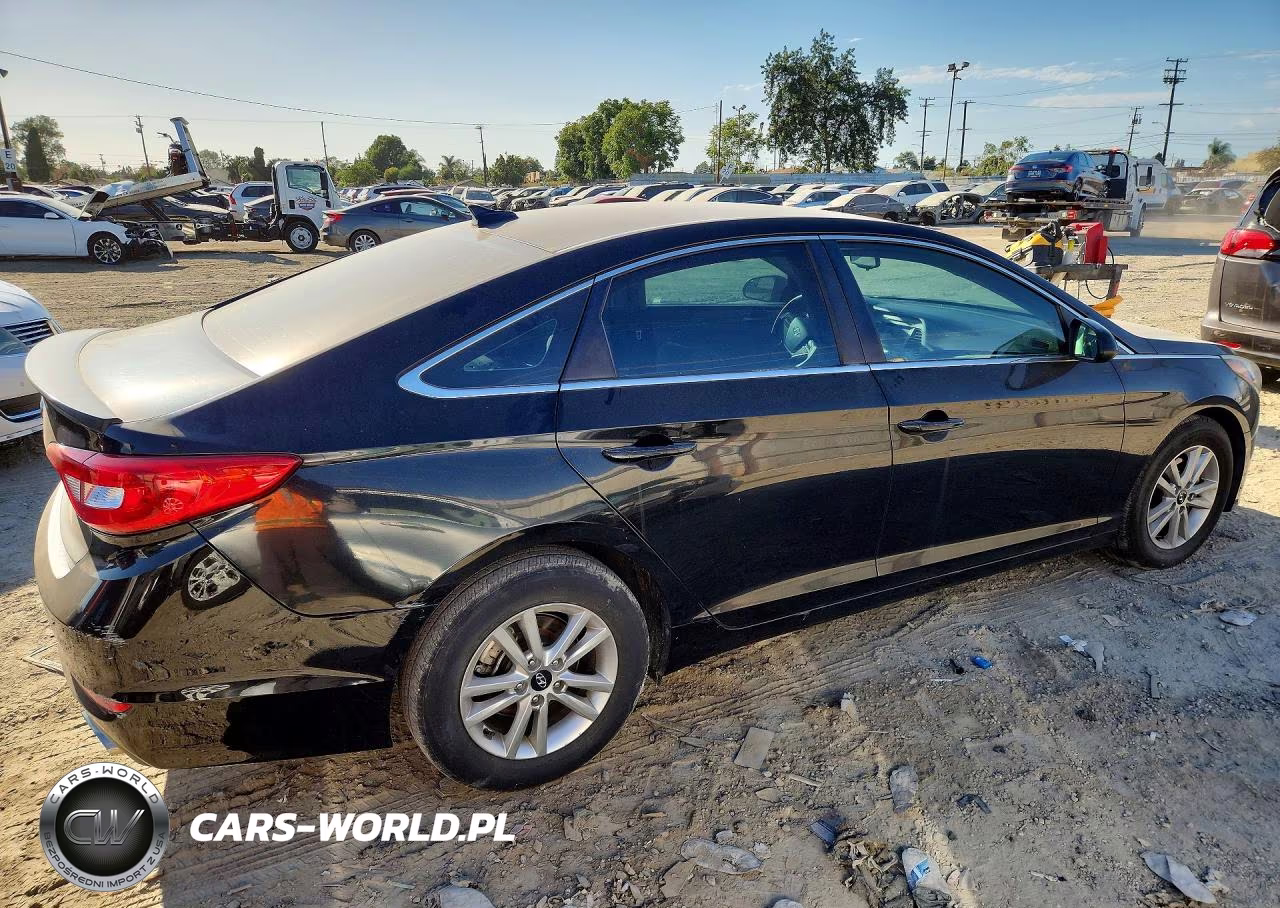 2016 Hyundai Sonata Se VIN:5NPE24AF3GH378465 - 3