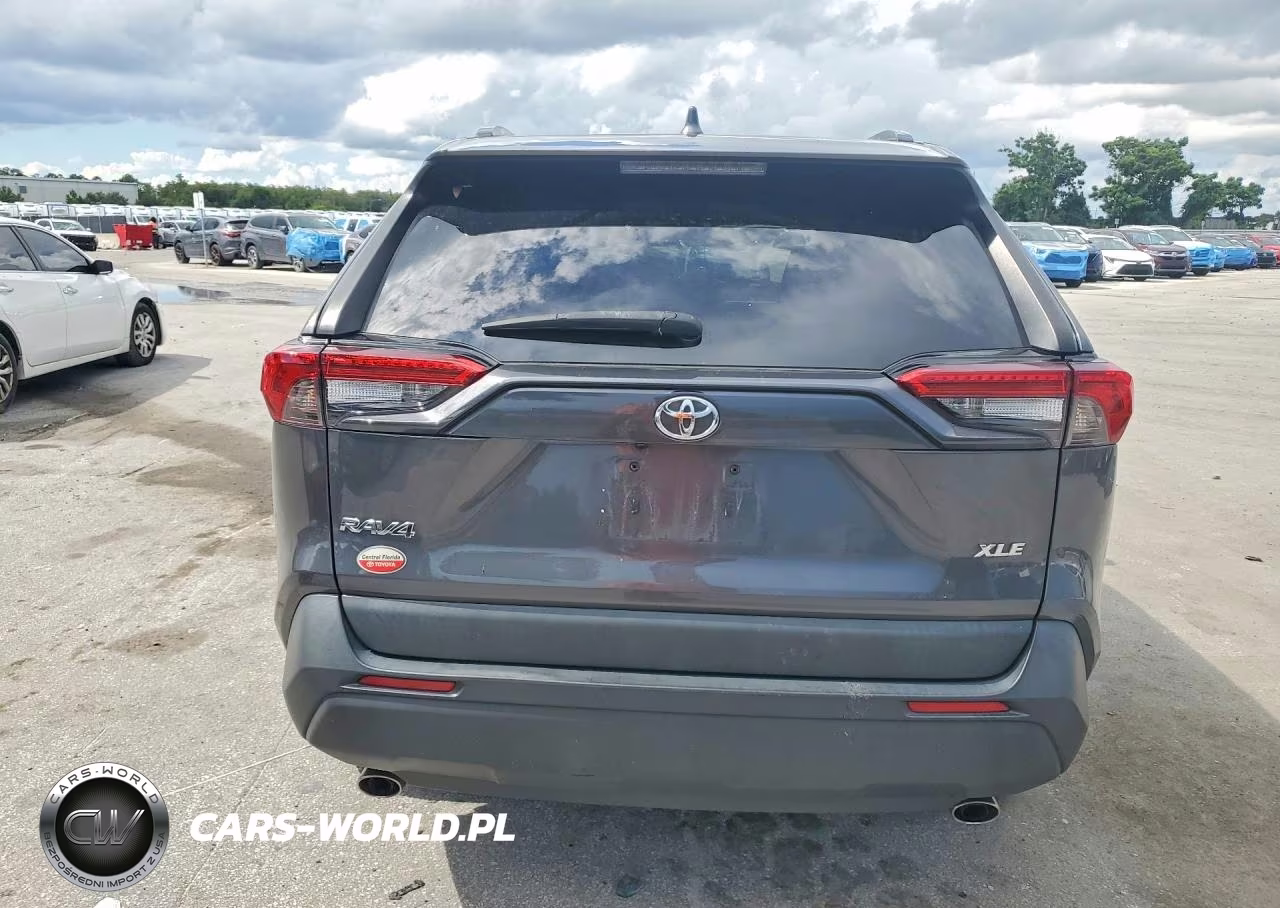 2022 Toyota Rav4 Xle VIN:2T3W1RFV1NC185601 - 6