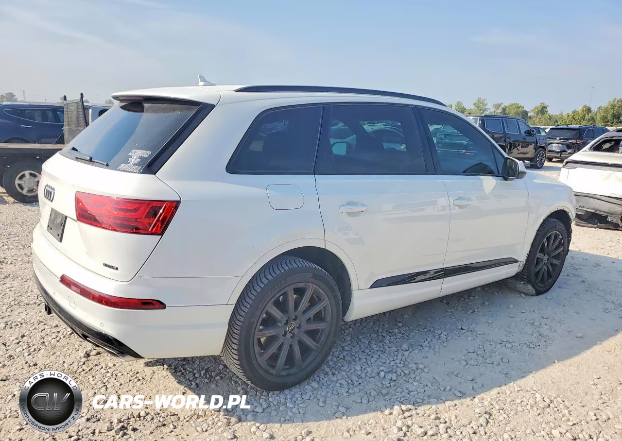 2019 Audi Q7 Premium Plus VIN:WA1LAAF70KD037429 - 3