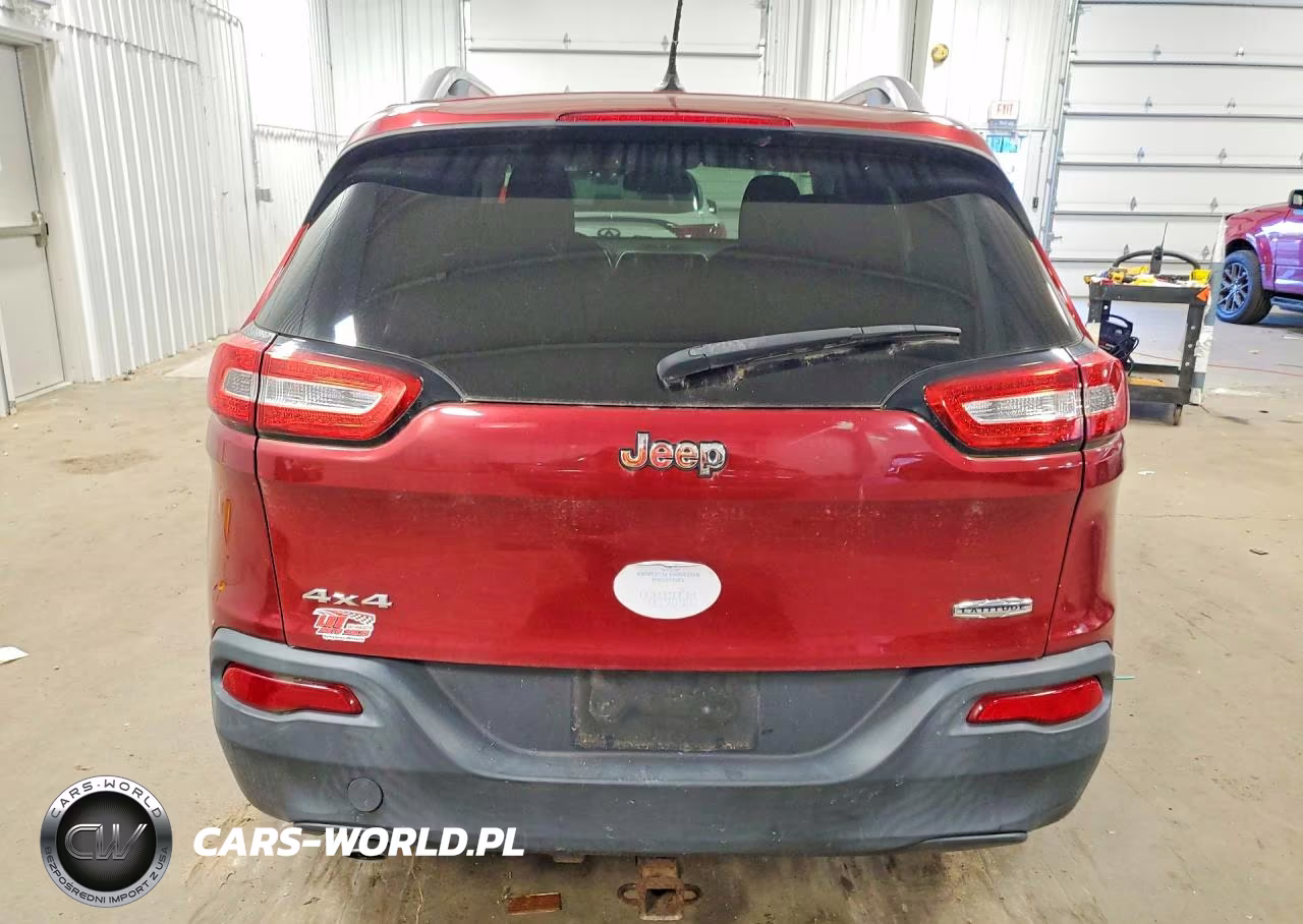 2014 Jeep Cherokee Latitude VIN:1C4PJMCB6EW125007 - 6