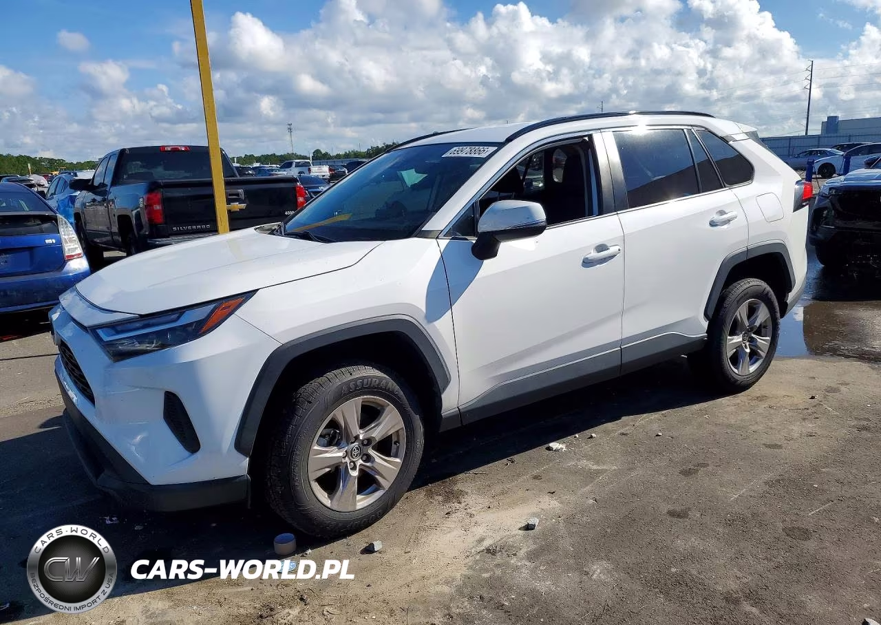 2023 Toyota Rav4 Xle VIN:2T3W1RFV9PC219061 - 1