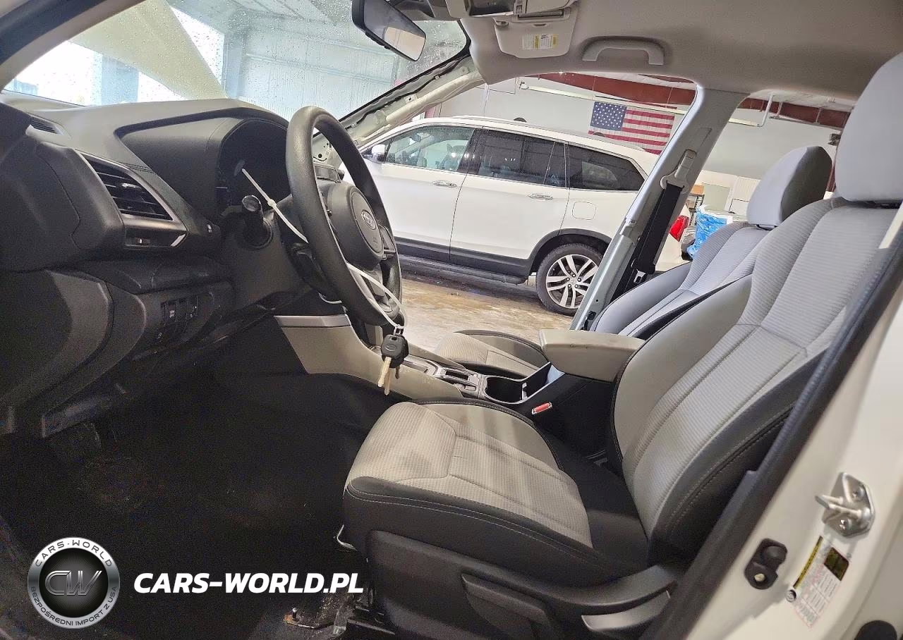 2023 Subaru Forester VIN:JF2SKAAC2PH404545 - 7