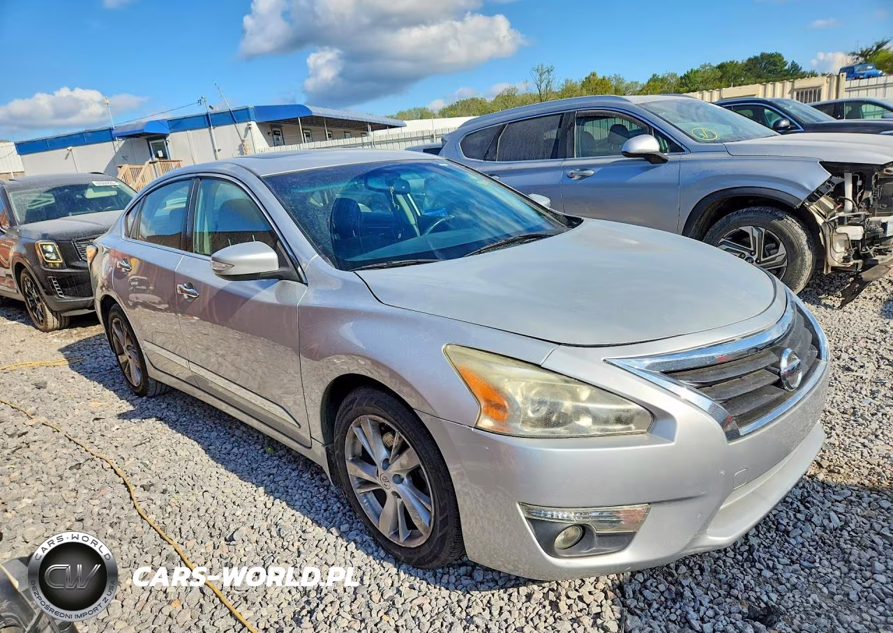 2015 Nissan Altima 2.5 VIN:1N4AL3APXFC482885 - 4
