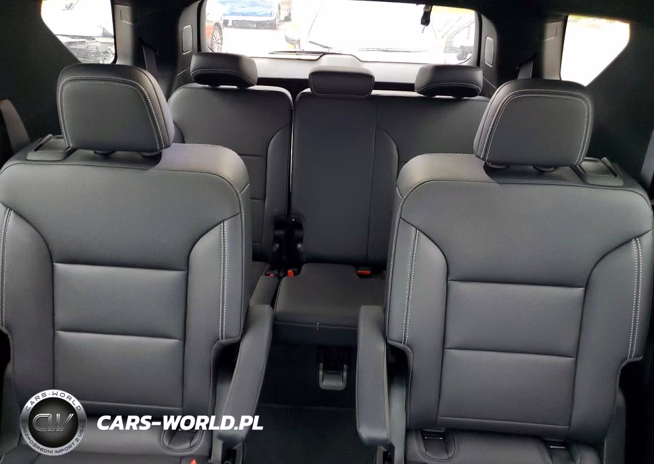 2026 Chevrolet Traverse Lt VIN:1GNEVGKS6TJ310660 - 10