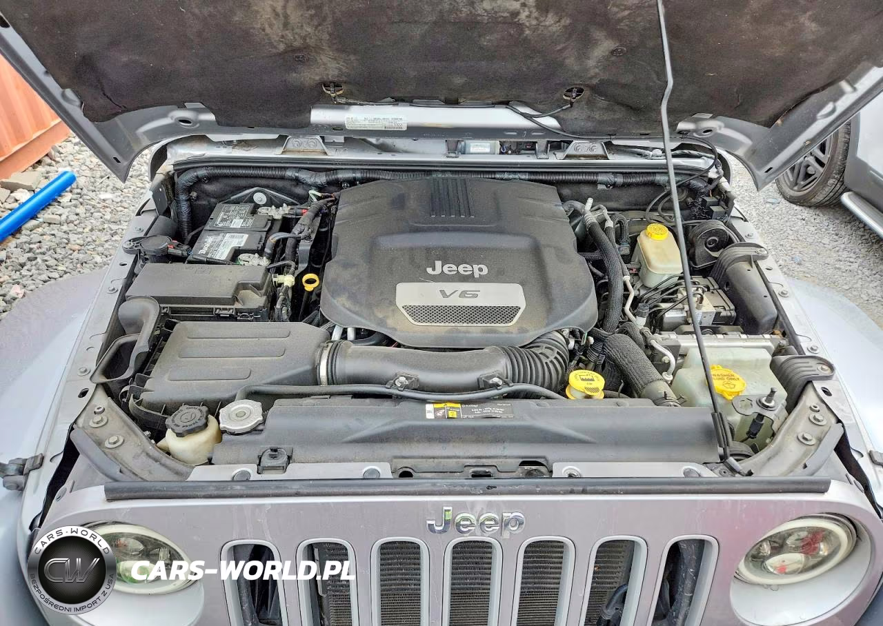 2017 Jeep Wrangler Unlimited Sahara VIN:1C4BJWEG9HL537894 - 11