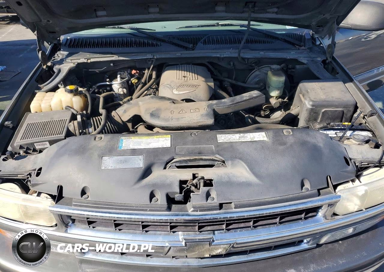 2001 Chevrolet Tahoe C1500 VIN:1GNEC13T01R187012 - 11