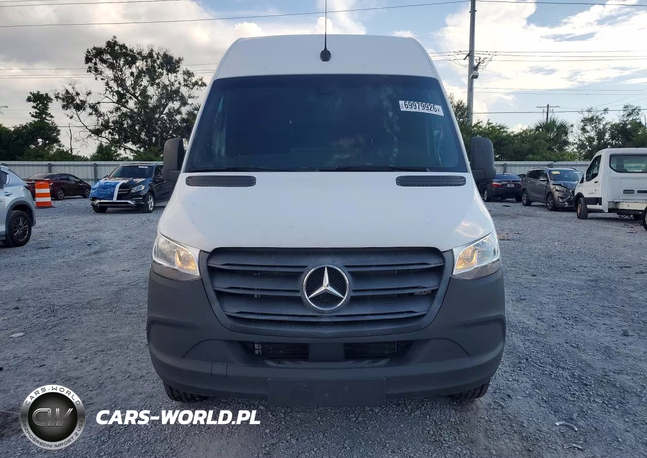2023 Mercedes-Benz Sprinter 2500 VIN:W1Y4KBHYXPT113931 - 5