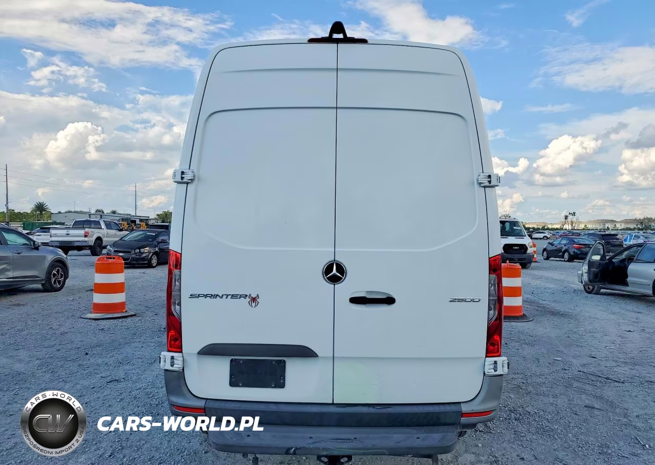 2023 Mercedes-Benz Sprinter 2500 VIN:W1Y4KBHYXPT113931 - 6