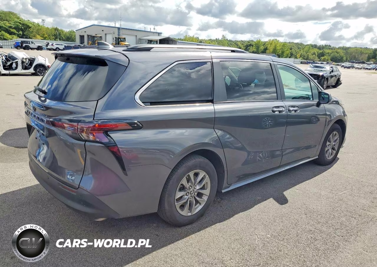 2025 Toyota Sienna Xle 8-Passenger VIN:5TDYRKEC9SS259030 - 3