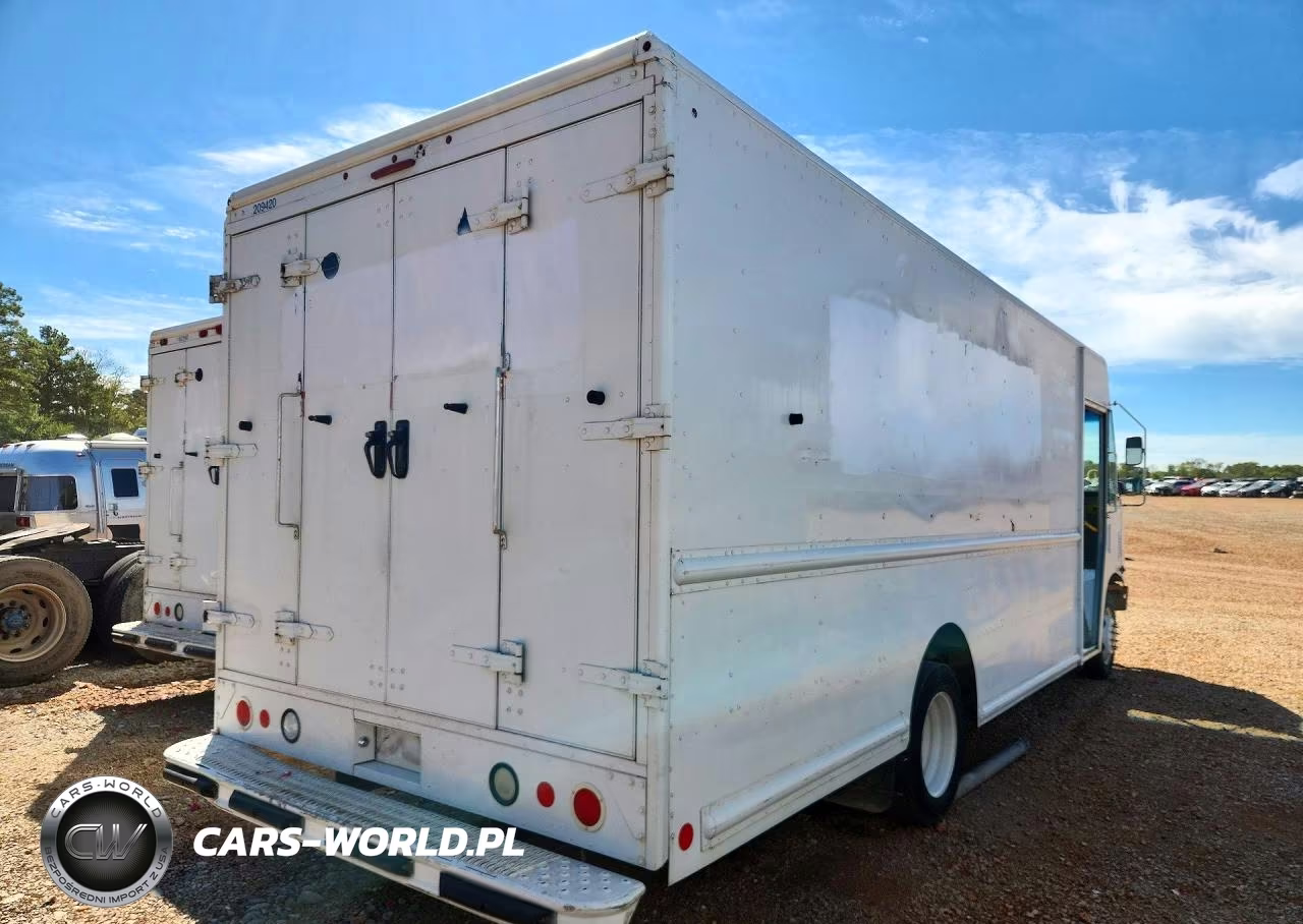 2013 Ford F59 Delivery Truck VIN:1F65F5KY8D0A00440 - 3