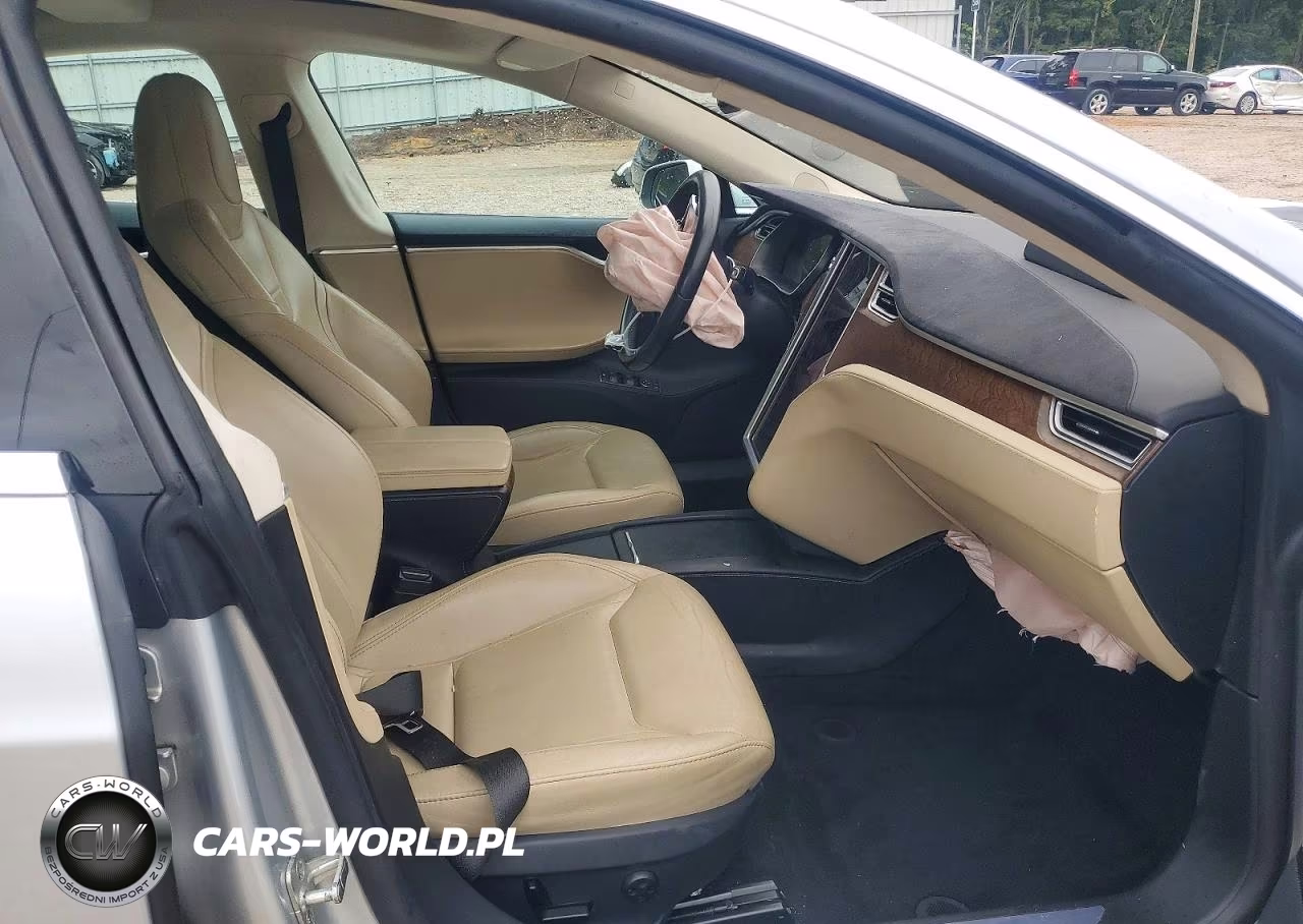 2016 Tesla Model S VIN:5YJSA1E2XGF159769 - 10