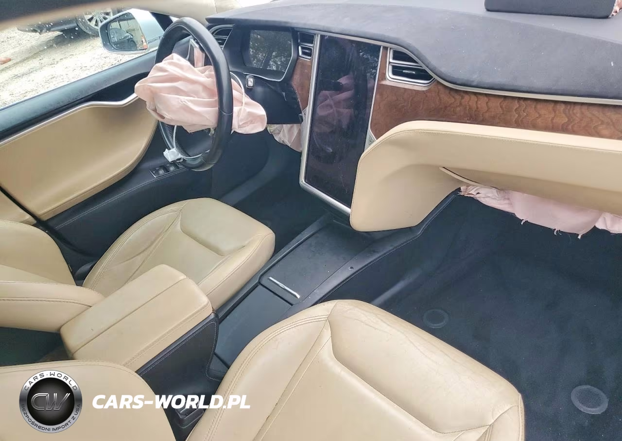 2016 Tesla Model S VIN:5YJSA1E2XGF159769 - 8