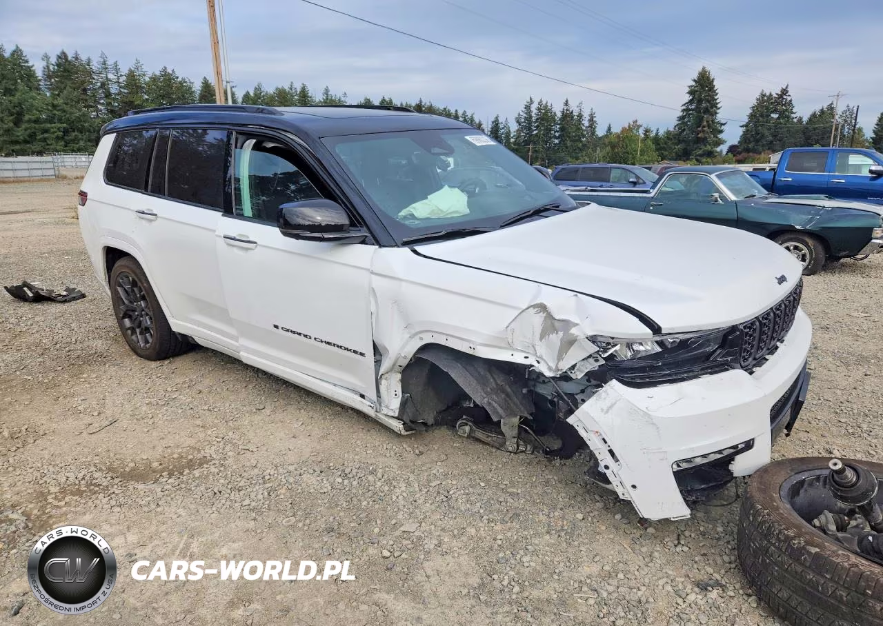 2025 Jeep Grand Cherokee L Summit VIN:1C4RJKEGXS8748247 - 4