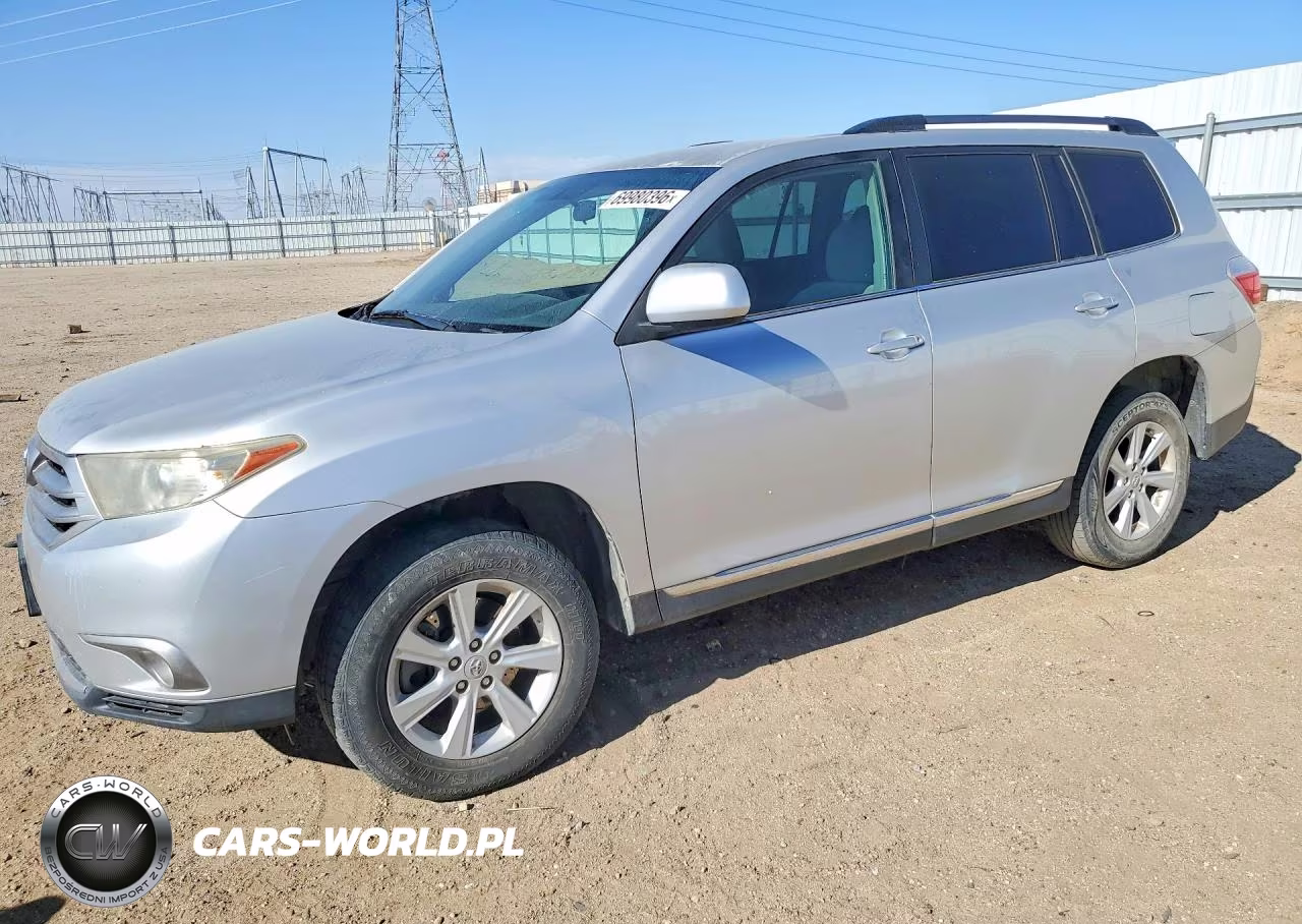 2013 Toyota Highlander Plus