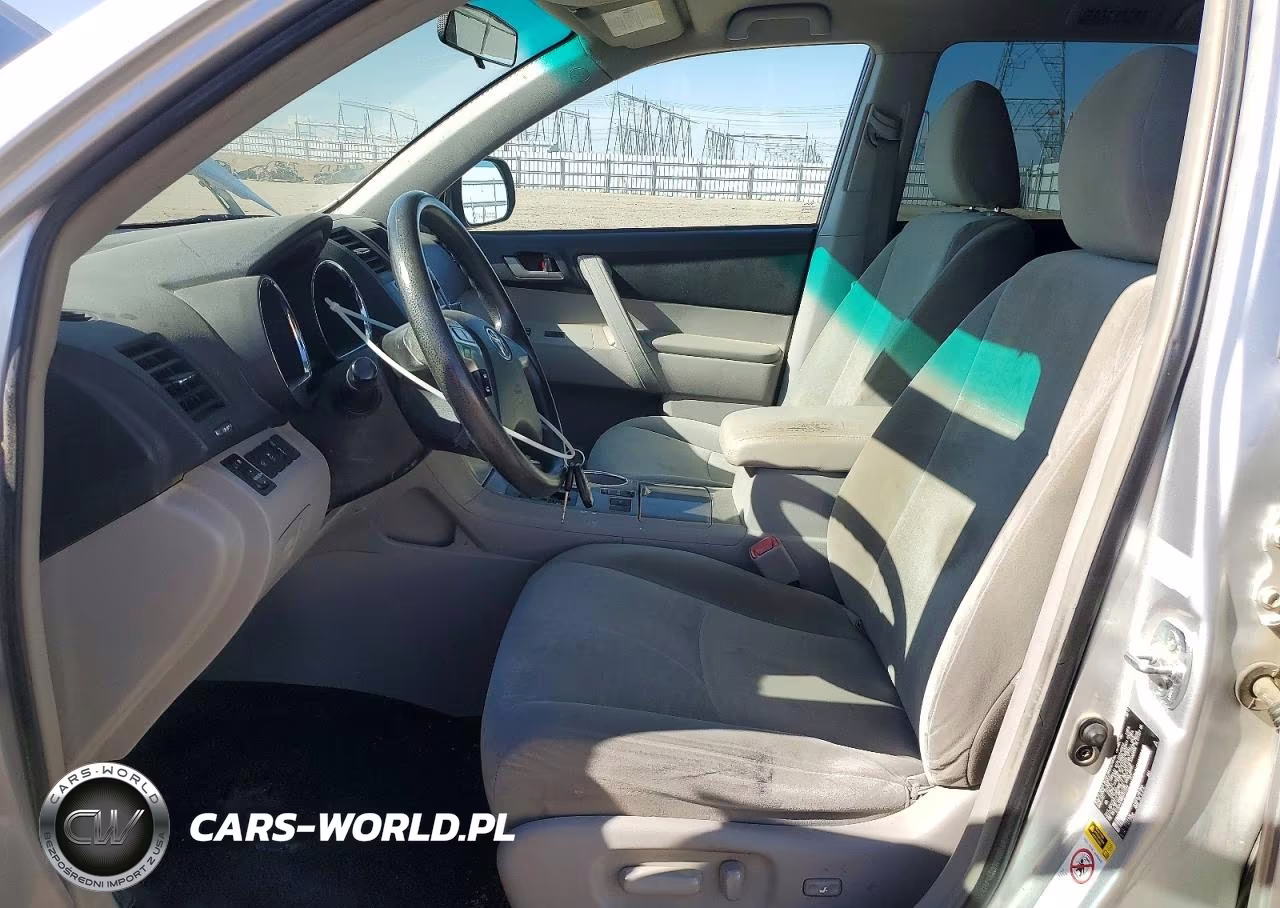 2013 Toyota Highlander Plus VIN:5TDZA3EH8DS045582 - 7