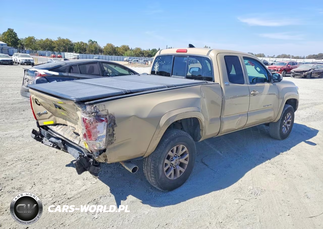 2016 Toyota Tacoma Sr5 V6 VIN:5TFSZ5AN5GX028836 - 3