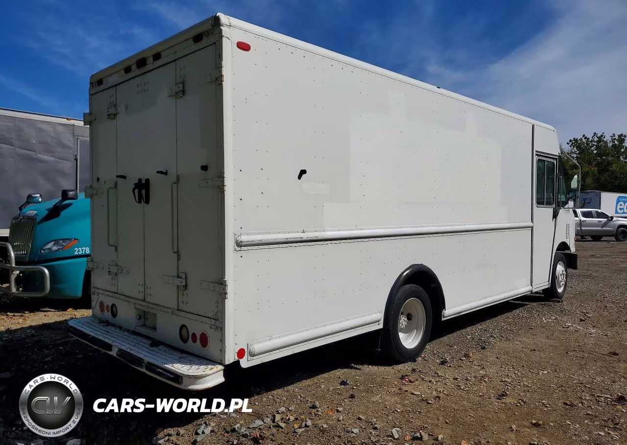 2007 Freightliner Chassis M Line Walk-In Van VIN:4UZAANBW17CY45105 - 3