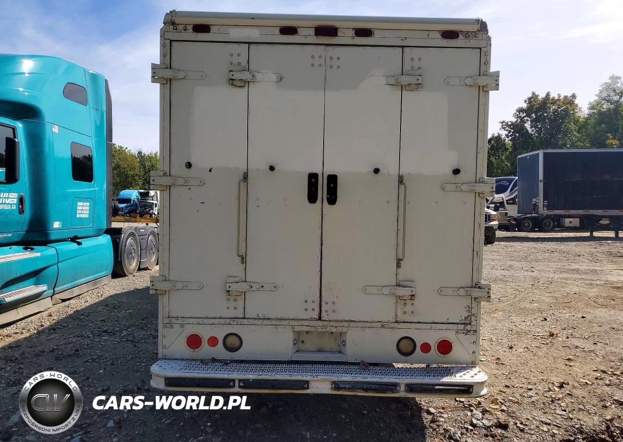 2007 Freightliner Chassis M Line Walk-In Van VIN:4UZAANBW17CY45105 - 6
