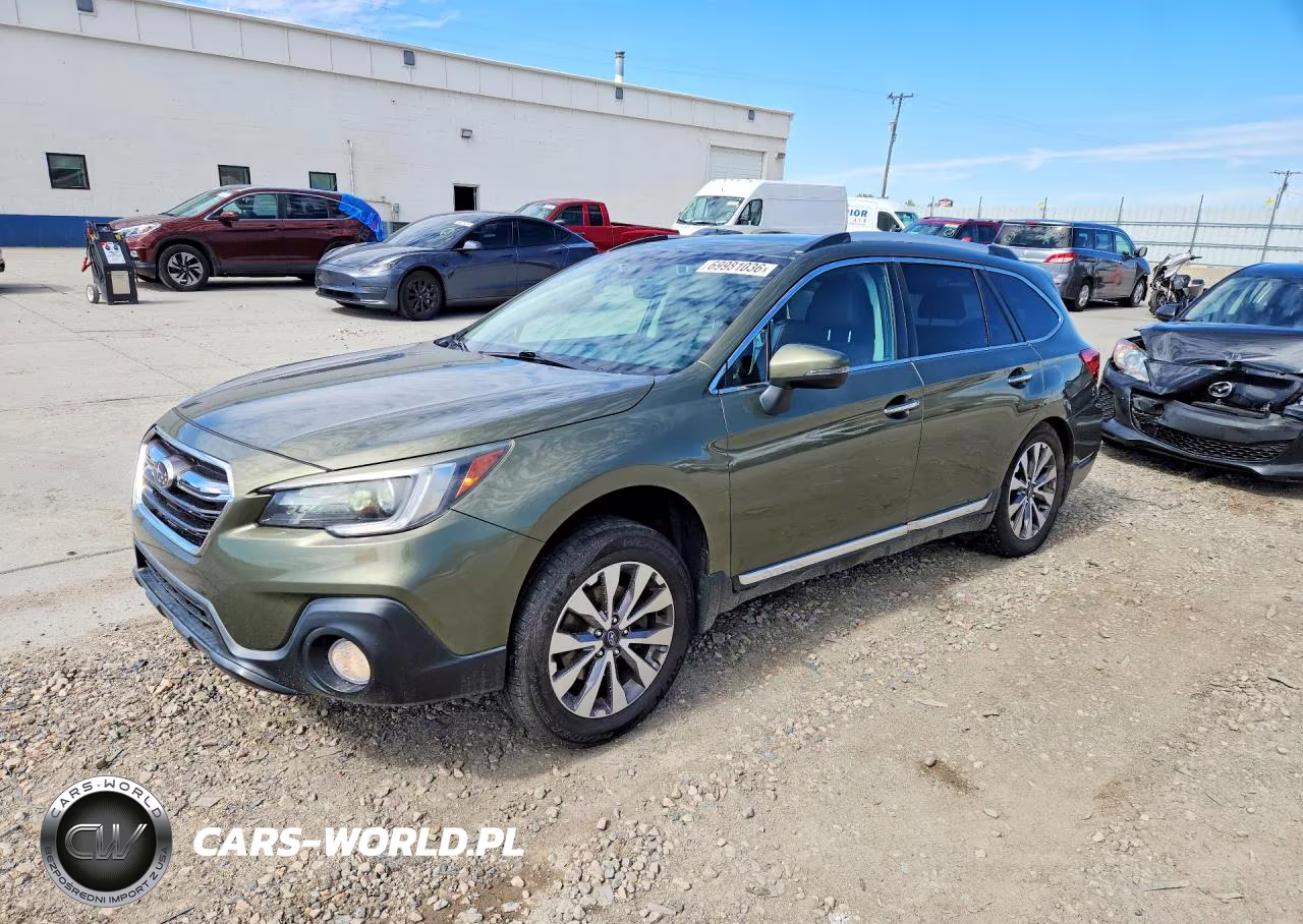 2018 Subaru Outback Touring