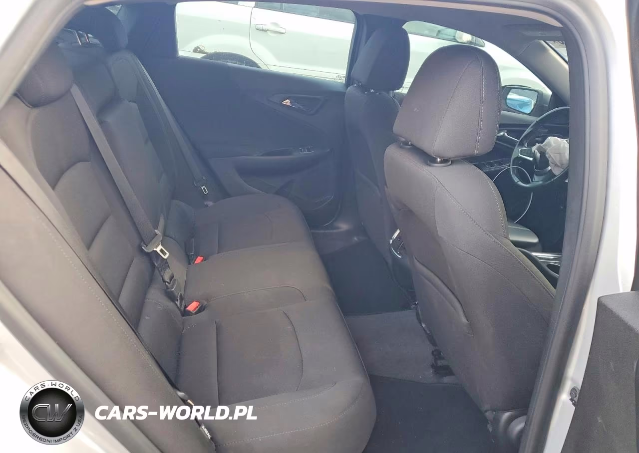 2018 Chevrolet Malibu Lt VIN:1G1ZD5ST7JF267644 - 10