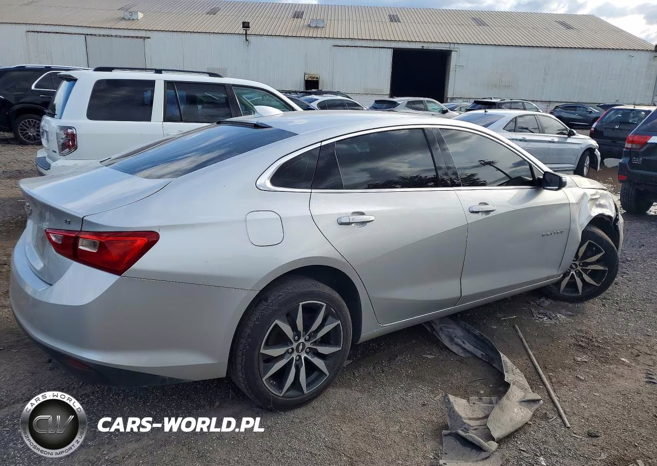 2018 Chevrolet Malibu Lt VIN:1G1ZD5ST7JF267644 - 3