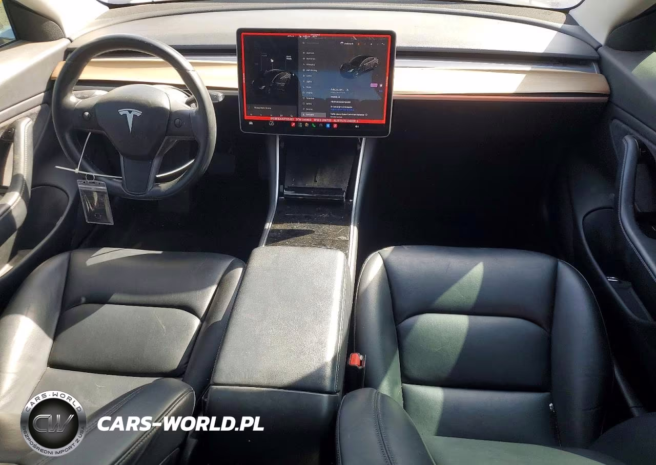 2018 Tesla Model 3 VIN:5YJ3E1EAXJF153493 - 8