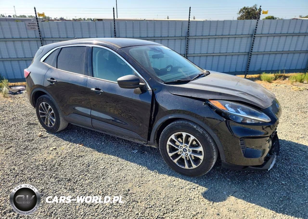 2022 Ford Escape Se VIN:1FMCU0G6XNUA69401 - 4