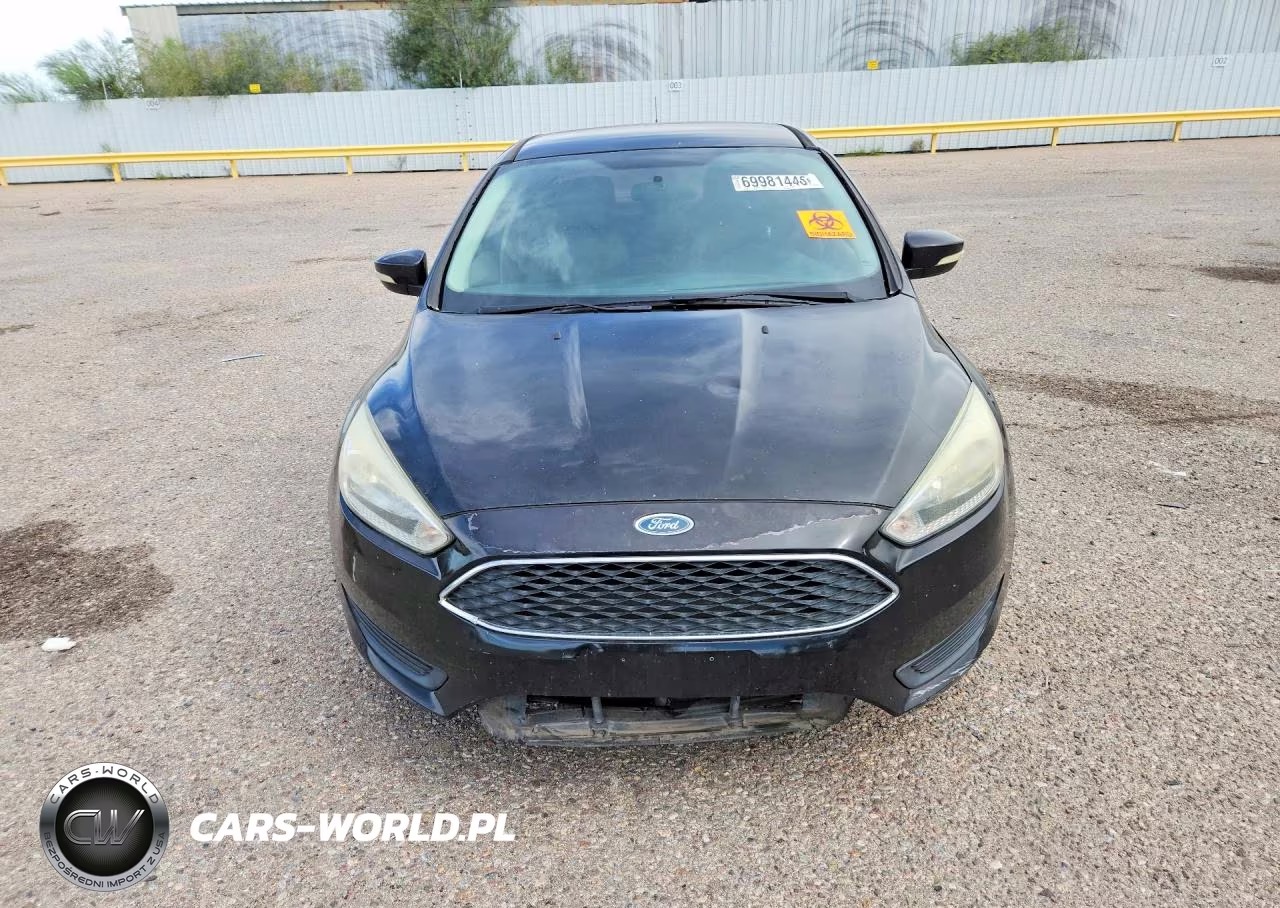 2015 Ford Focus Se VIN:1FADP3F20FL361958 - 5