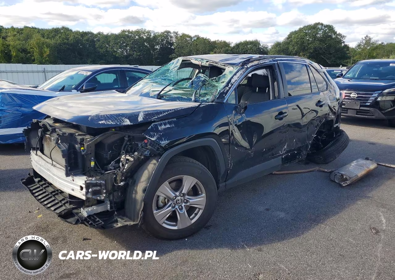 2025 Toyota Rav4 Xle VIN:2T3P1RFV5SW554409 - 1