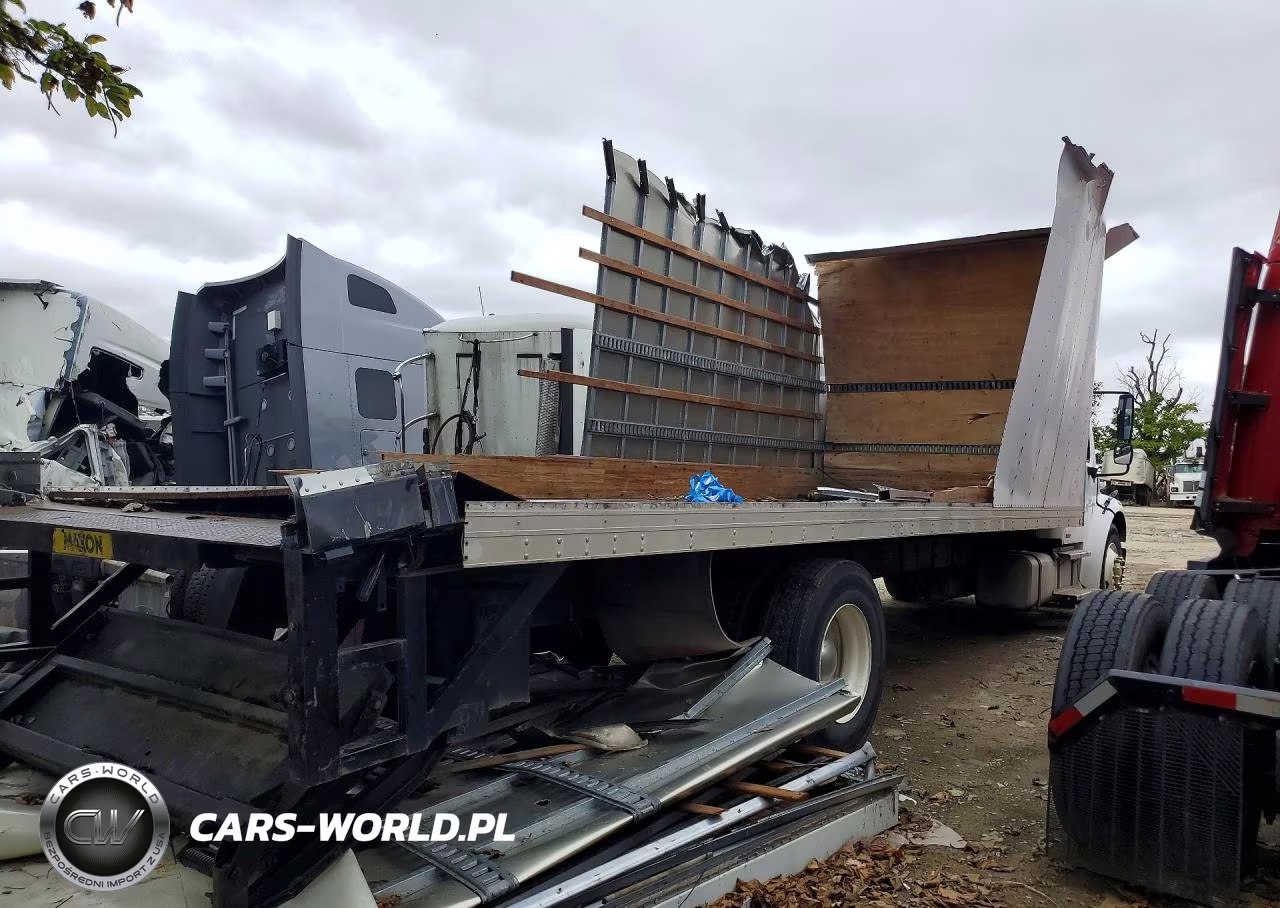 2006 Freightliner Business Class M2 Box Truck VIN:1FVACWCSX6HW41697 - 3
