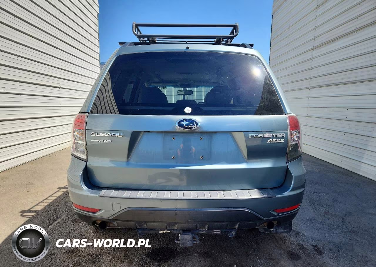 2013 Subaru Forester 2.5X Premium VIN:JF2SHADC9DG403758 - 6