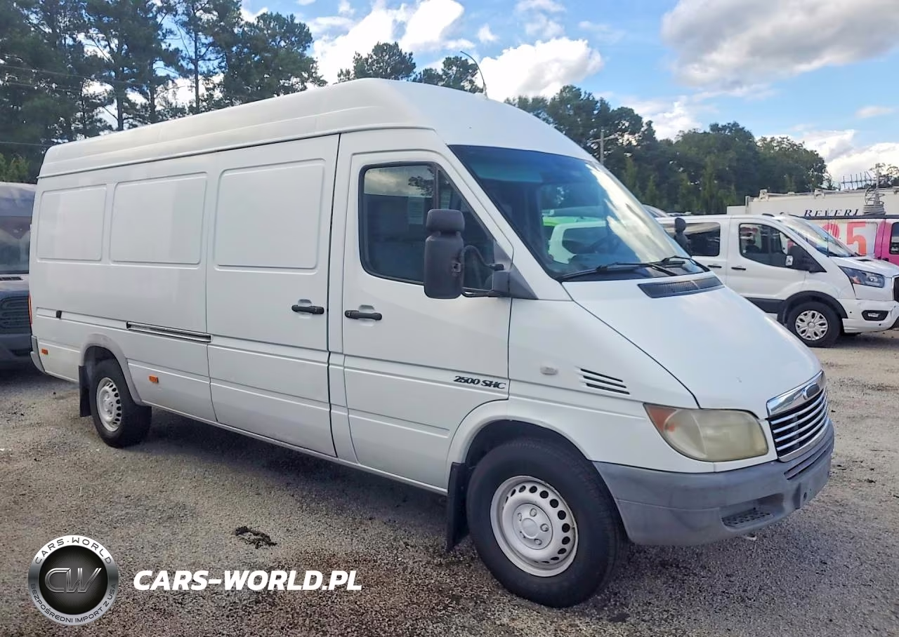 2005 Freightliner Sprinter 2500 VIN:WDYPD744X55799177 - 4