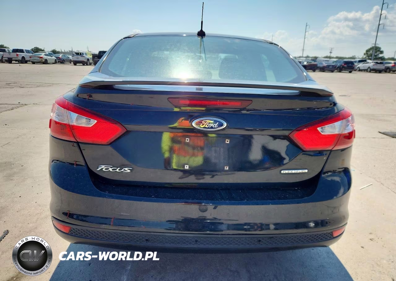 2014 Ford Focus Se VIN:1FADP3F2XEL457918 - 6