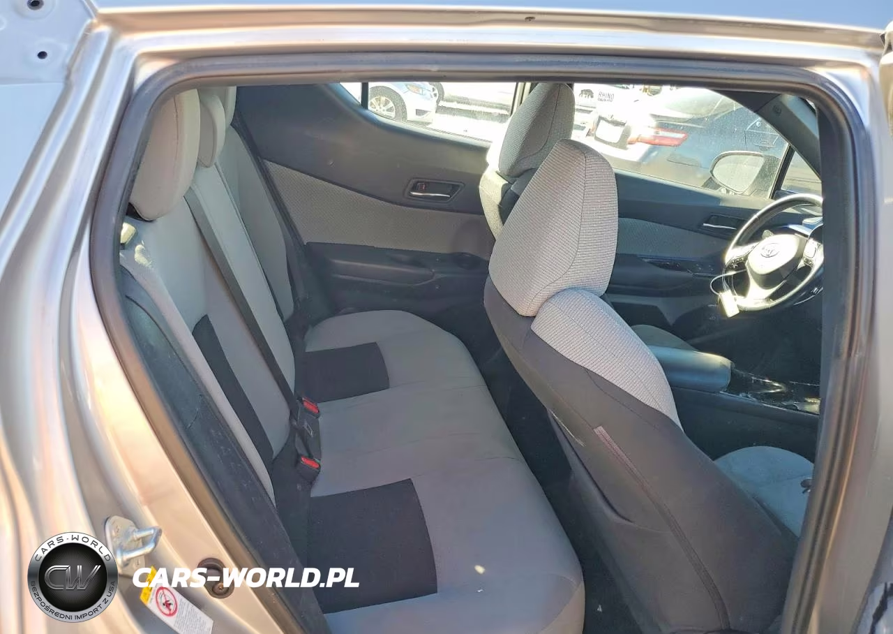 2019 Toyota C-Hr Xle VIN:NMTKHMBX7KR069950 - 10