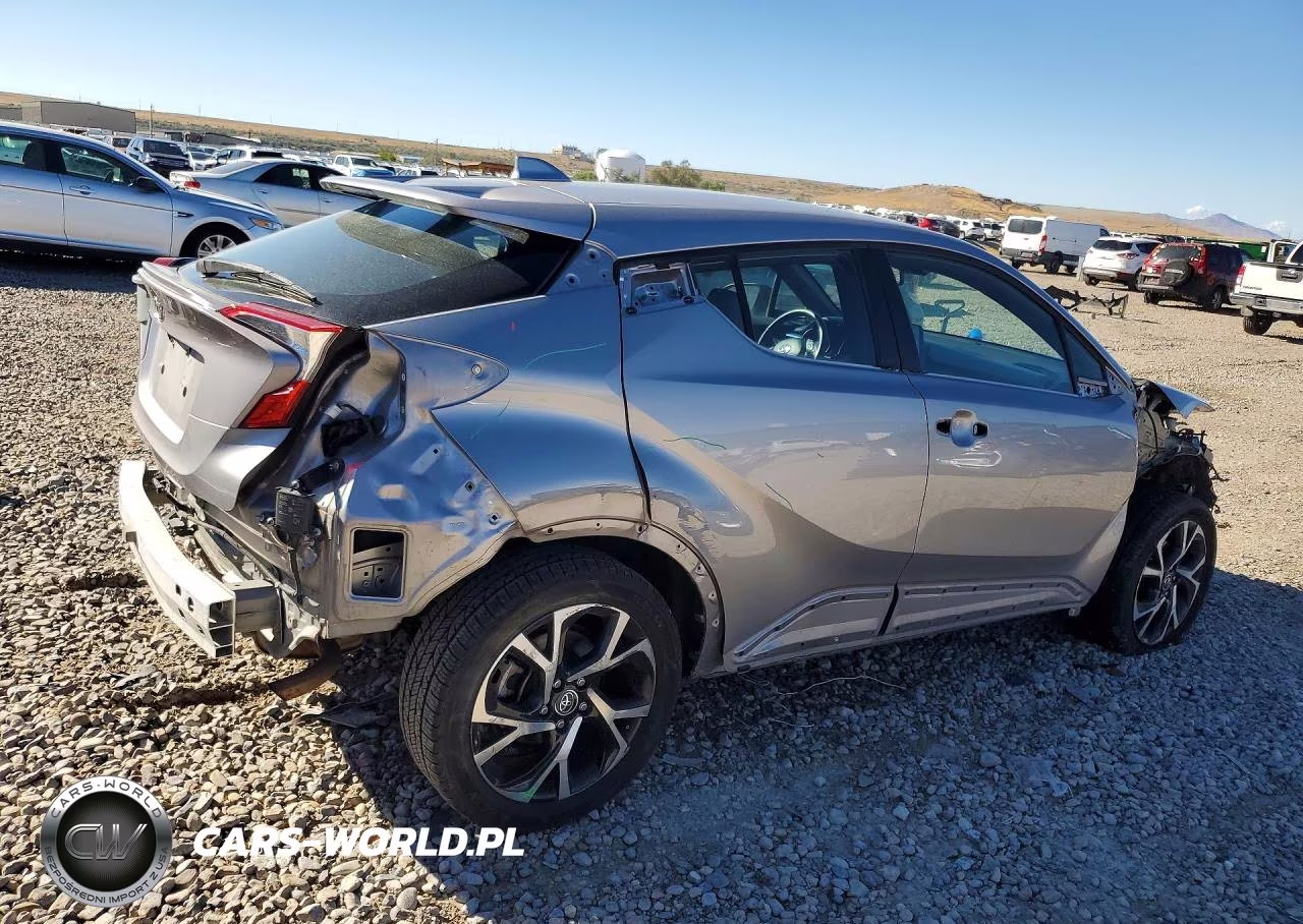 2019 Toyota C-Hr Xle VIN:NMTKHMBX7KR069950 - 3