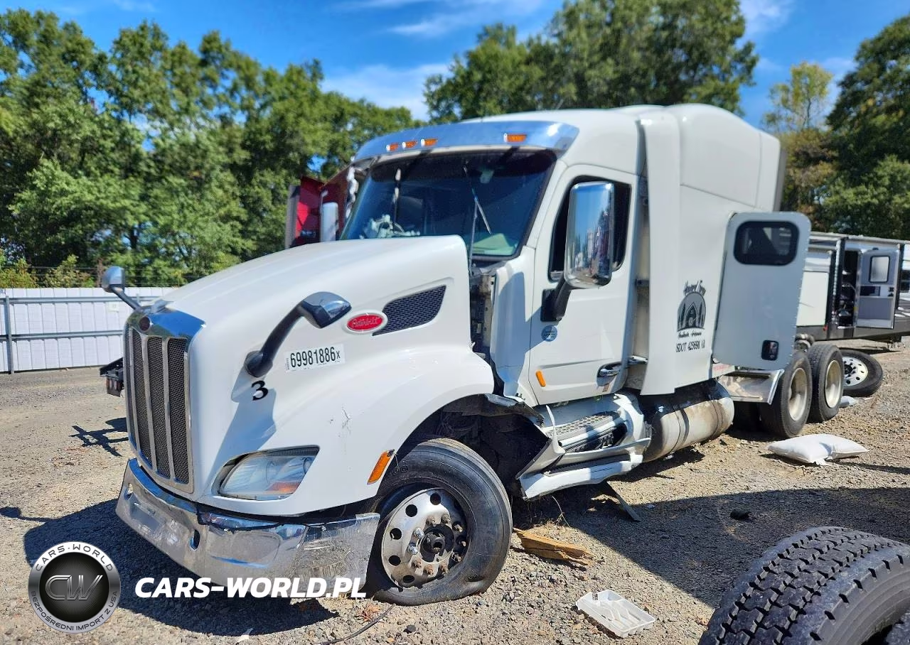 2013 Peterbilt 579 Semi Truck VIN:1XPBDP9X7LD717738 - 2